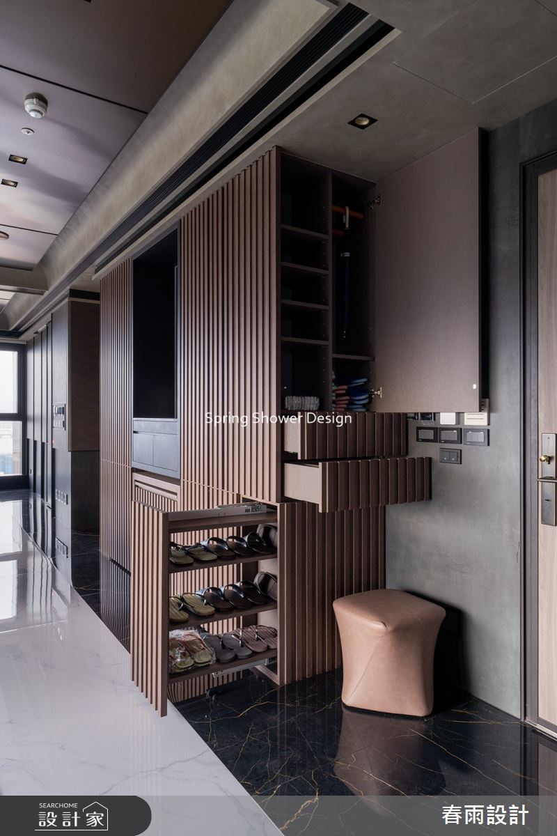 新成屋(5年以下)＿現代風玄關案例圖片＿春雨設計＿春雨_292 三輝玳門之22