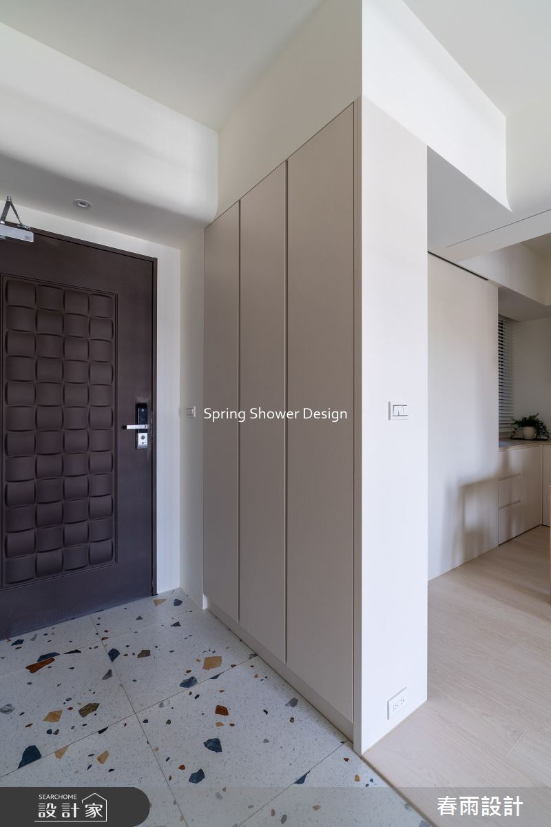 新成屋(5年以下)＿現代風玄關案例圖片＿春雨設計＿春雨_307 台南森境3之2