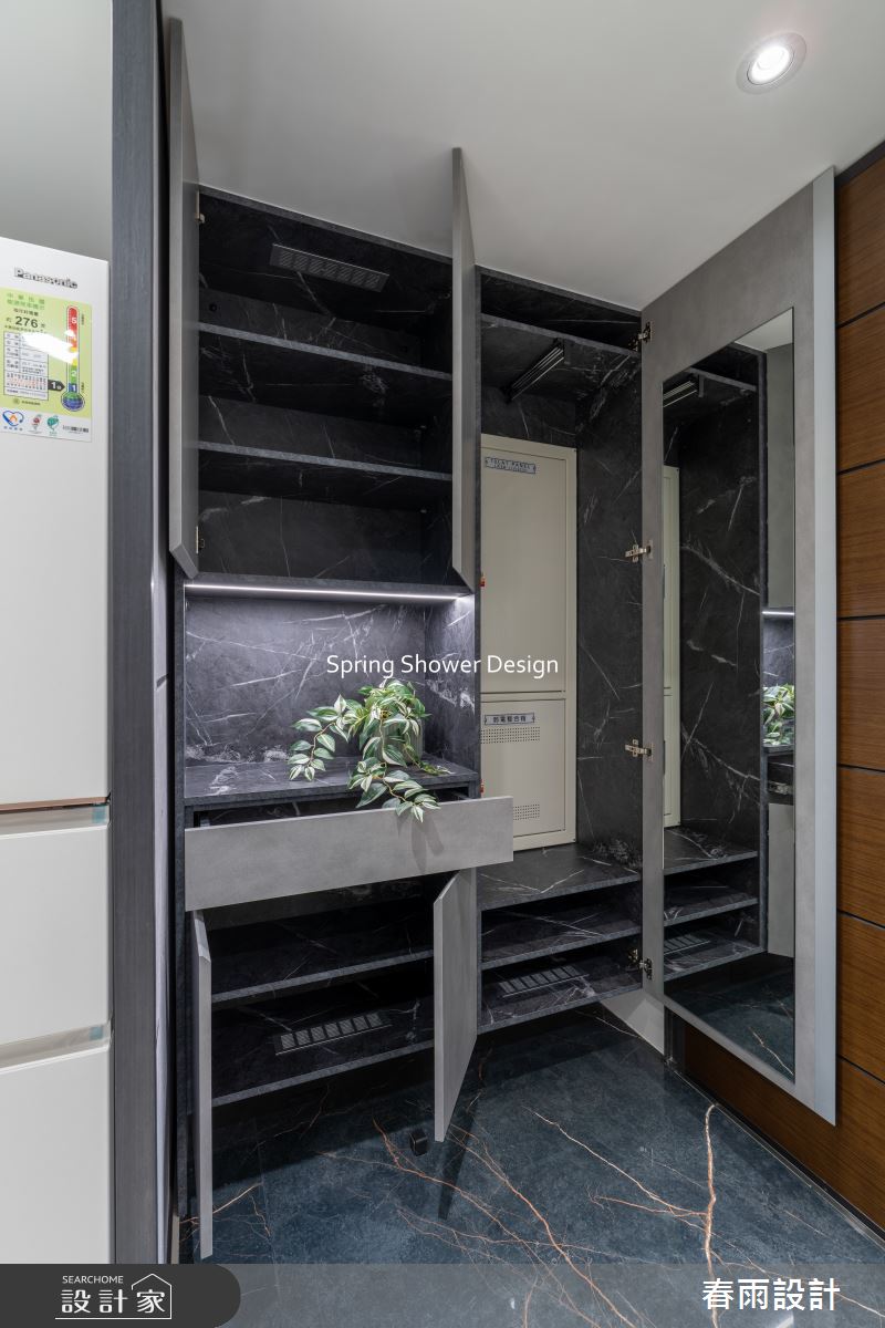 新成屋(5年以下)＿現代風玄關案例圖片＿春雨設計＿春雨_321 閱讀中研之3