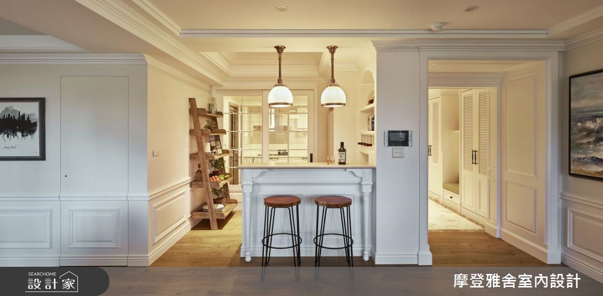 40坪新成屋(5年以下)＿美式風吧檯案例圖片＿摩登雅舍室內設計＿摩登雅舍_63 皇家藍x白色系 光影灑落美式風精品宅之4