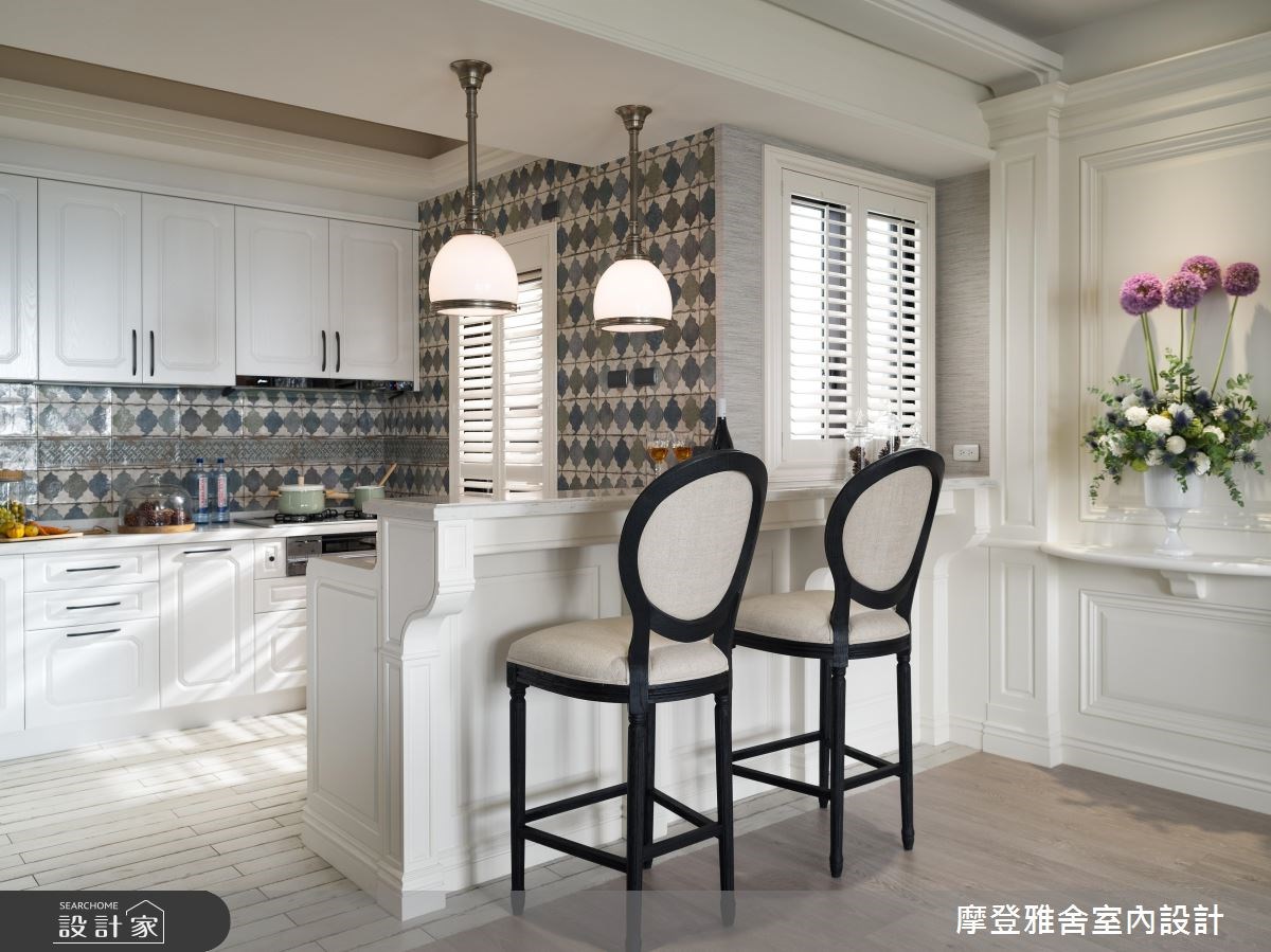 38坪新成屋(5年以下)＿美式風廚房吧檯案例圖片＿摩登雅舍室內設計＿摩登雅舍_69 優雅白色美式宅 × 海島風情度假宅之3
