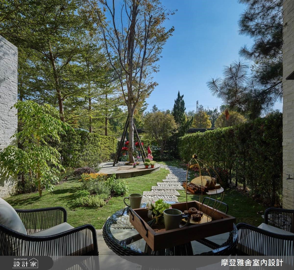 80坪中古屋(5~15年)＿美式風庭院案例圖片＿摩登雅舍室內設計＿摩登雅舍_71 美式鄉村風別墅 壁爐×綠意花園的日常之3