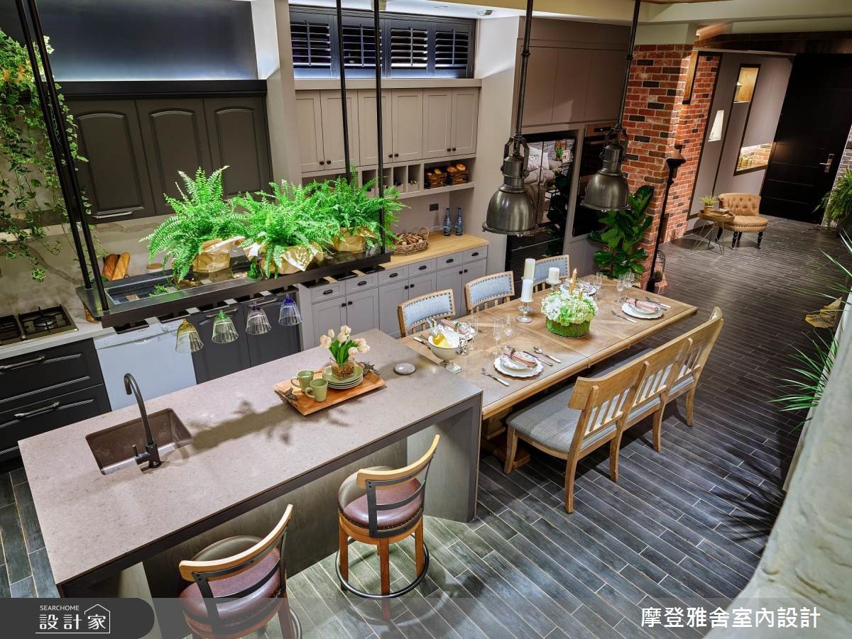 80坪中古屋(5~15年)＿美式風餐廳案例圖片＿摩登雅舍室內設計＿摩登雅舍_71 美式鄉村風別墅 壁爐×綠意花園的日常之17