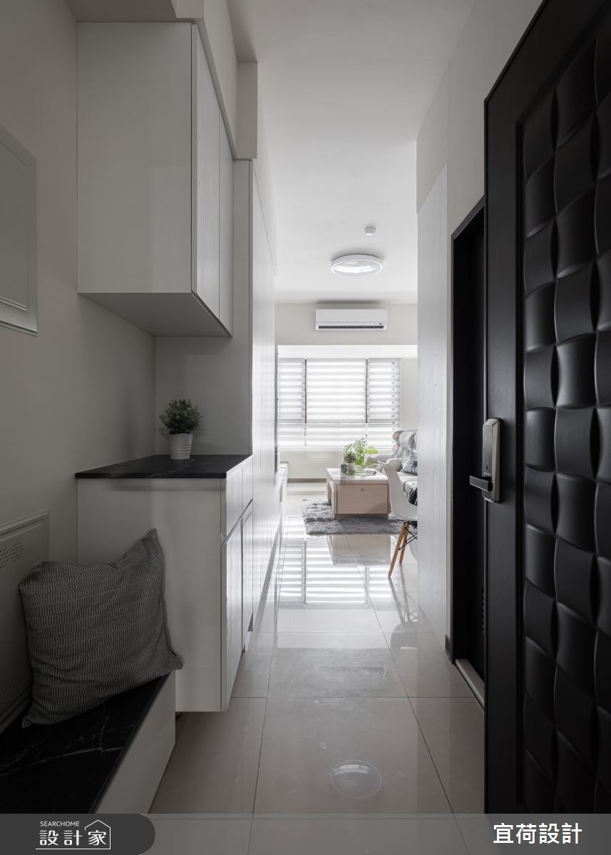 16坪新成屋(5年以下)＿現代風玄關案例圖片＿宜荷設計＿宜荷_灰鏡之1