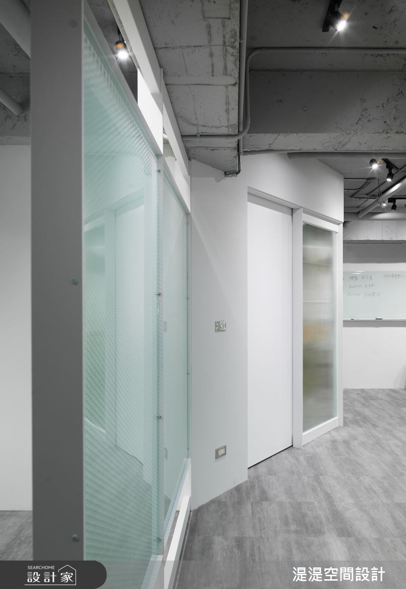 40坪新成屋(5年以下)＿現代風商業空間案例圖片＿湜湜空間設計＿湜湜_01之5