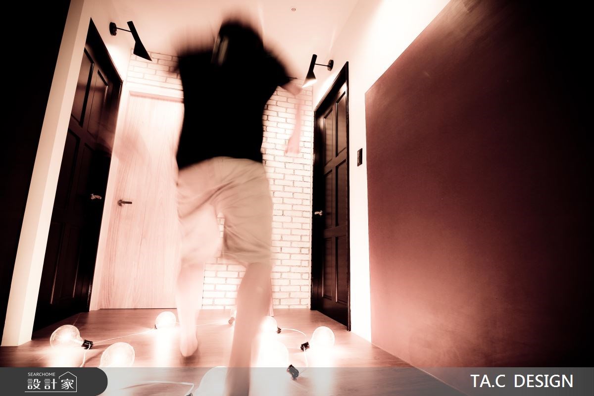 25坪新成屋(5年以下)＿混搭風玄關案例圖片＿太工創作設計＿太工_01之17