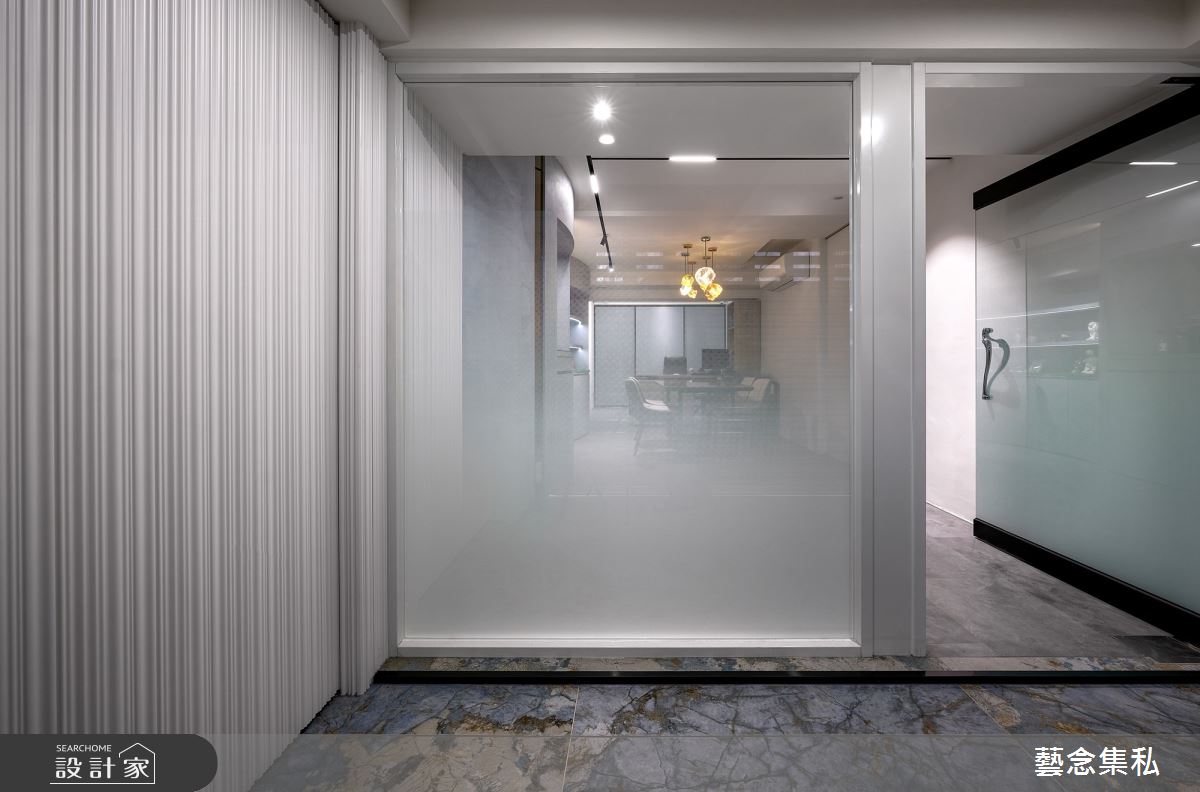 老屋(41~50年)＿現代風玄關案例圖片＿藝念集私空間設計＿藝念集私_58之2389