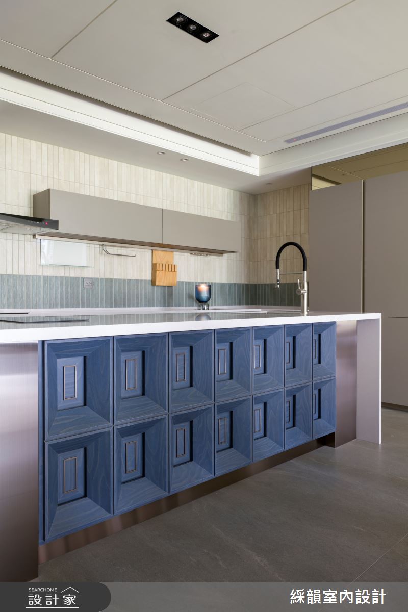 107坪預售屋＿現代殖民風廚房中島案例圖片＿綵韻室內設計有限公司＿綵韻_75之20