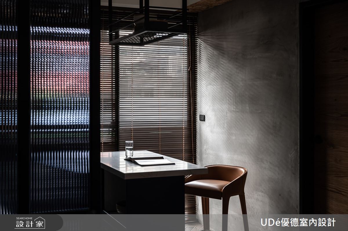 32坪老屋(31~40年)＿工業風中島案例圖片＿優德室內設計 X 日金空間設計＿優德_城市的一隅【A corner of the city】之16