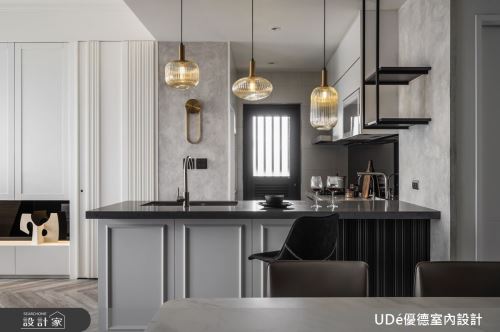 優德_鯨【Light House】_混搭風