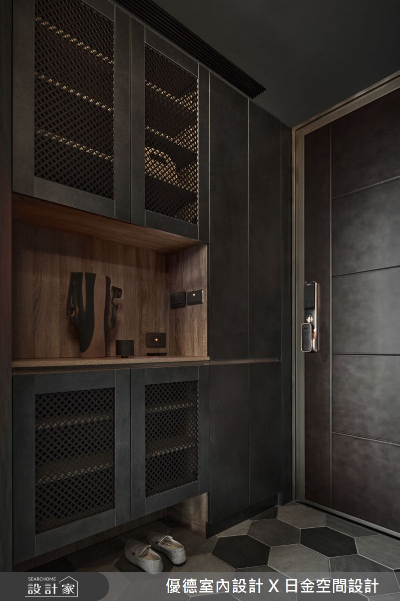 21坪新成屋(5年以下)＿簡約風玄關案例圖片＿優德室內設計 X 日金空間設計＿優德_墨粹 【Ink Essence】之1