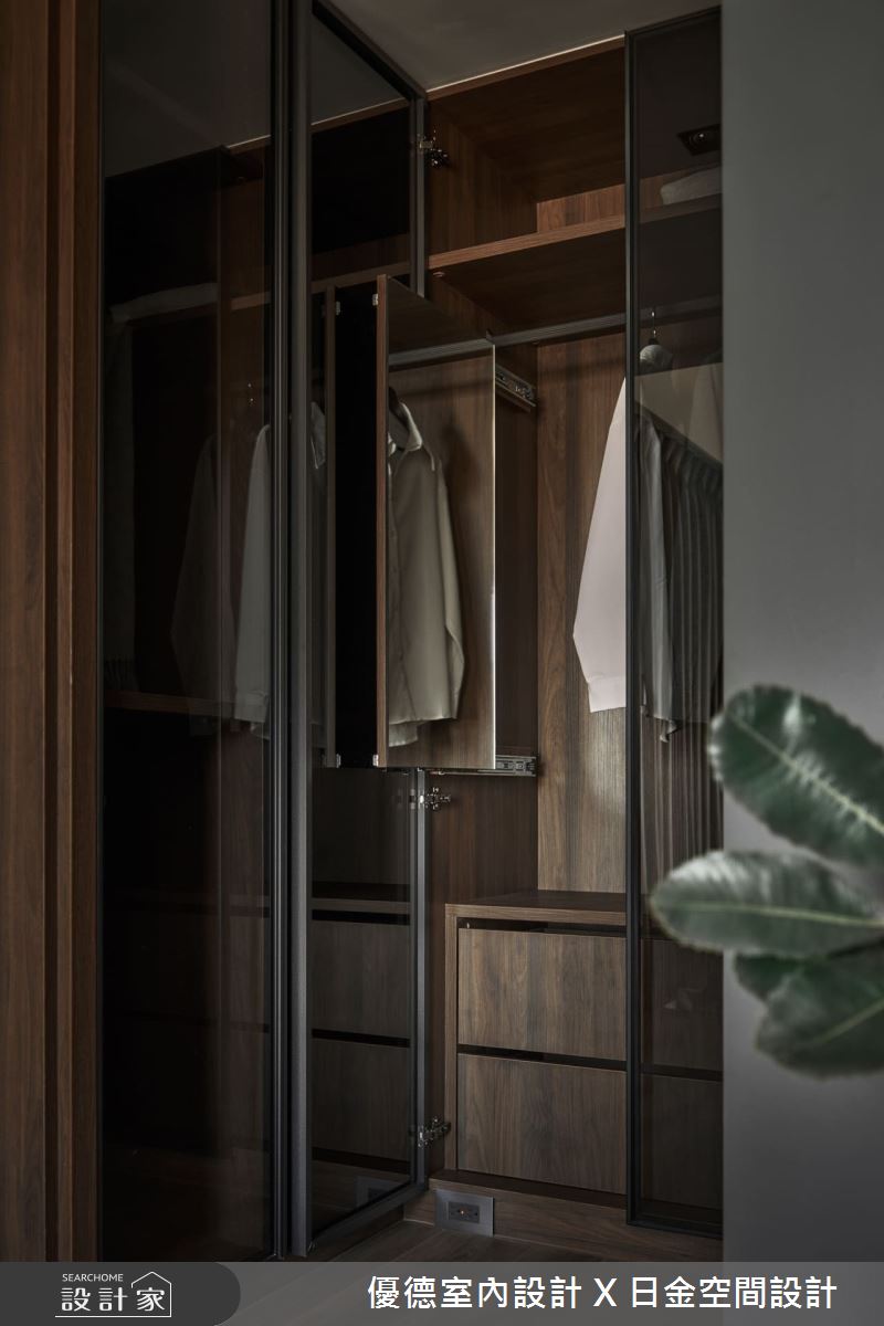 21坪新成屋(5年以下)＿簡約風更衣間案例圖片＿優德室內設計 X 日金空間設計＿優德_墨粹 【Ink Essence】之14