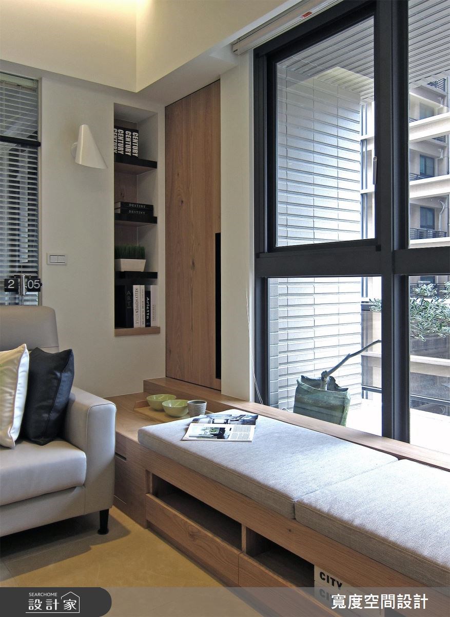 33坪新成屋(5年以下)＿現代風客廳案例圖片＿寬度空間設計＿寬度_10之11