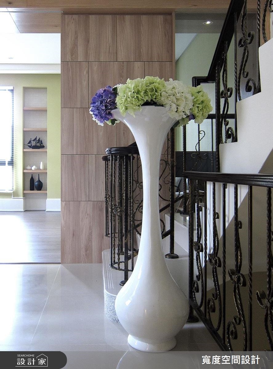 50坪新成屋(5年以下)＿美式風樓梯案例圖片＿寬度空間設計＿寬度_11之3