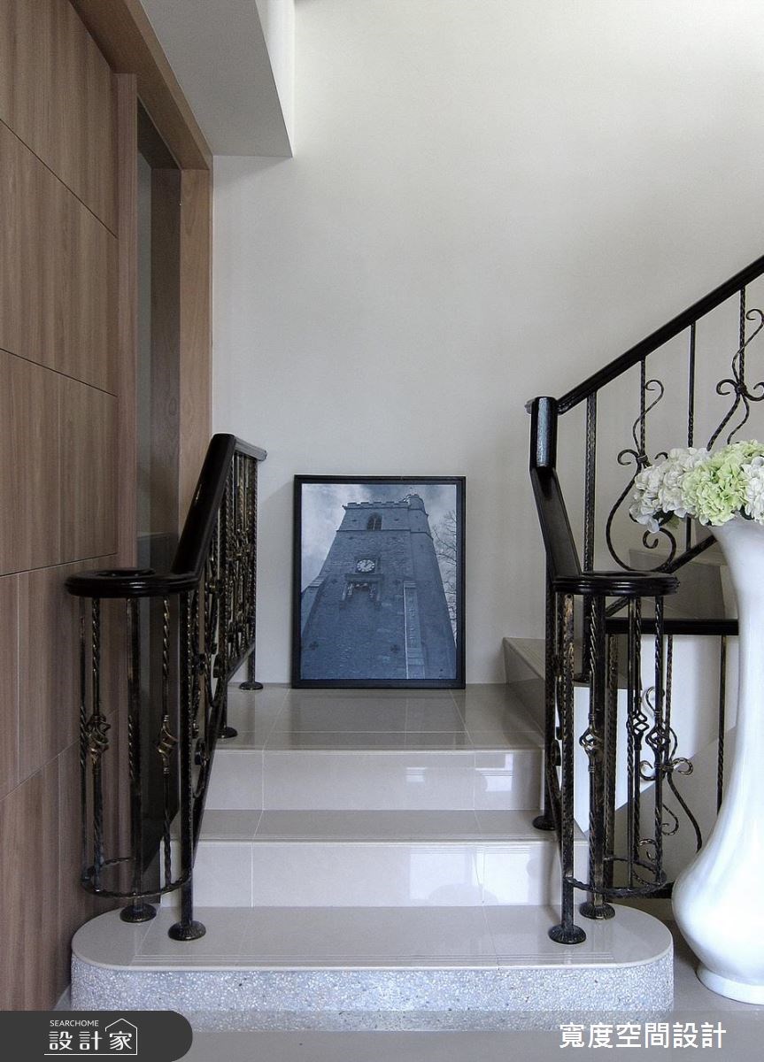 50坪新成屋(5年以下)＿美式風樓梯案例圖片＿寬度空間設計＿寬度_11之4