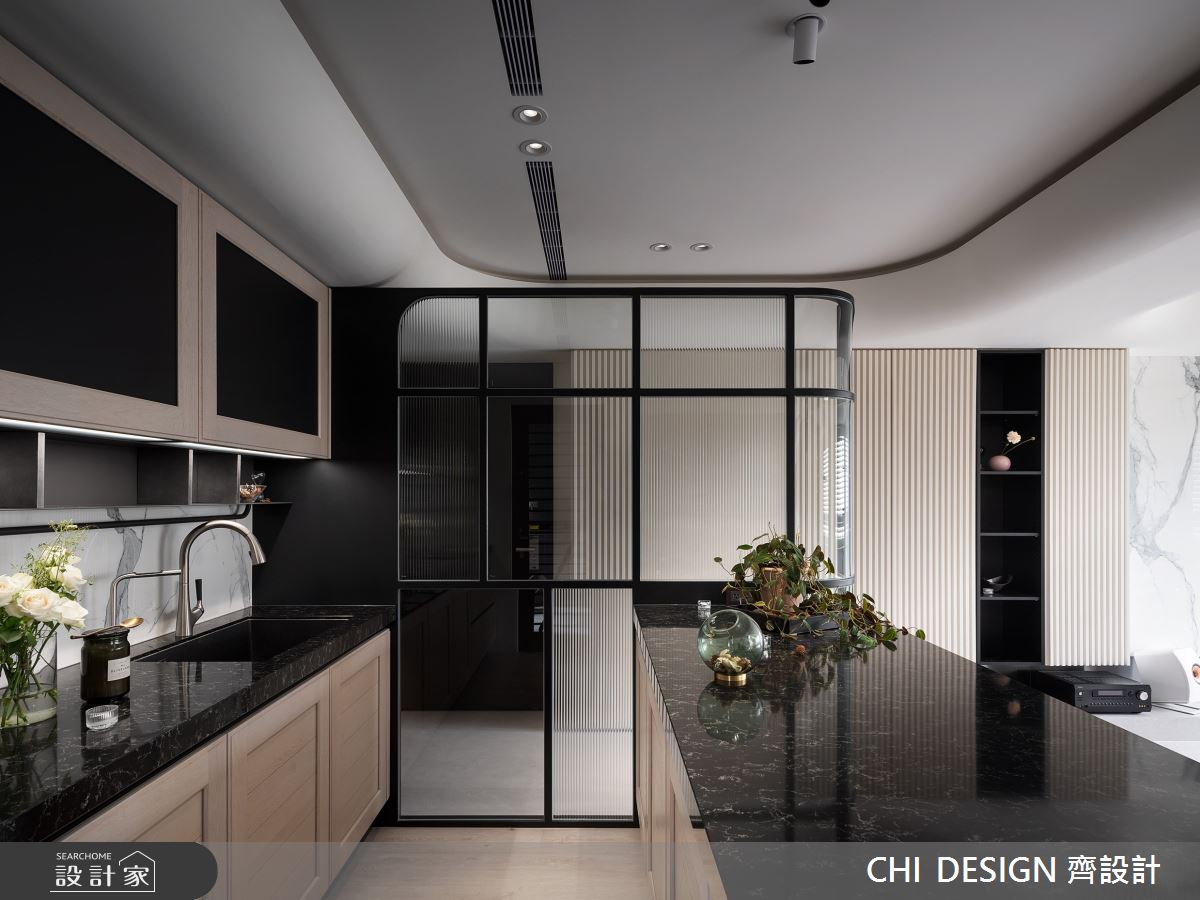 33坪新成屋(5年以下)＿現代風廚房中島案例圖片＿CHI DESIGN 齊設計＿CHI DESIGN_Welcome Home!之5