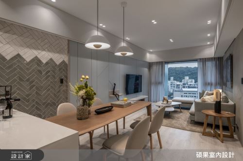 碩果_26 Listen_簡約風