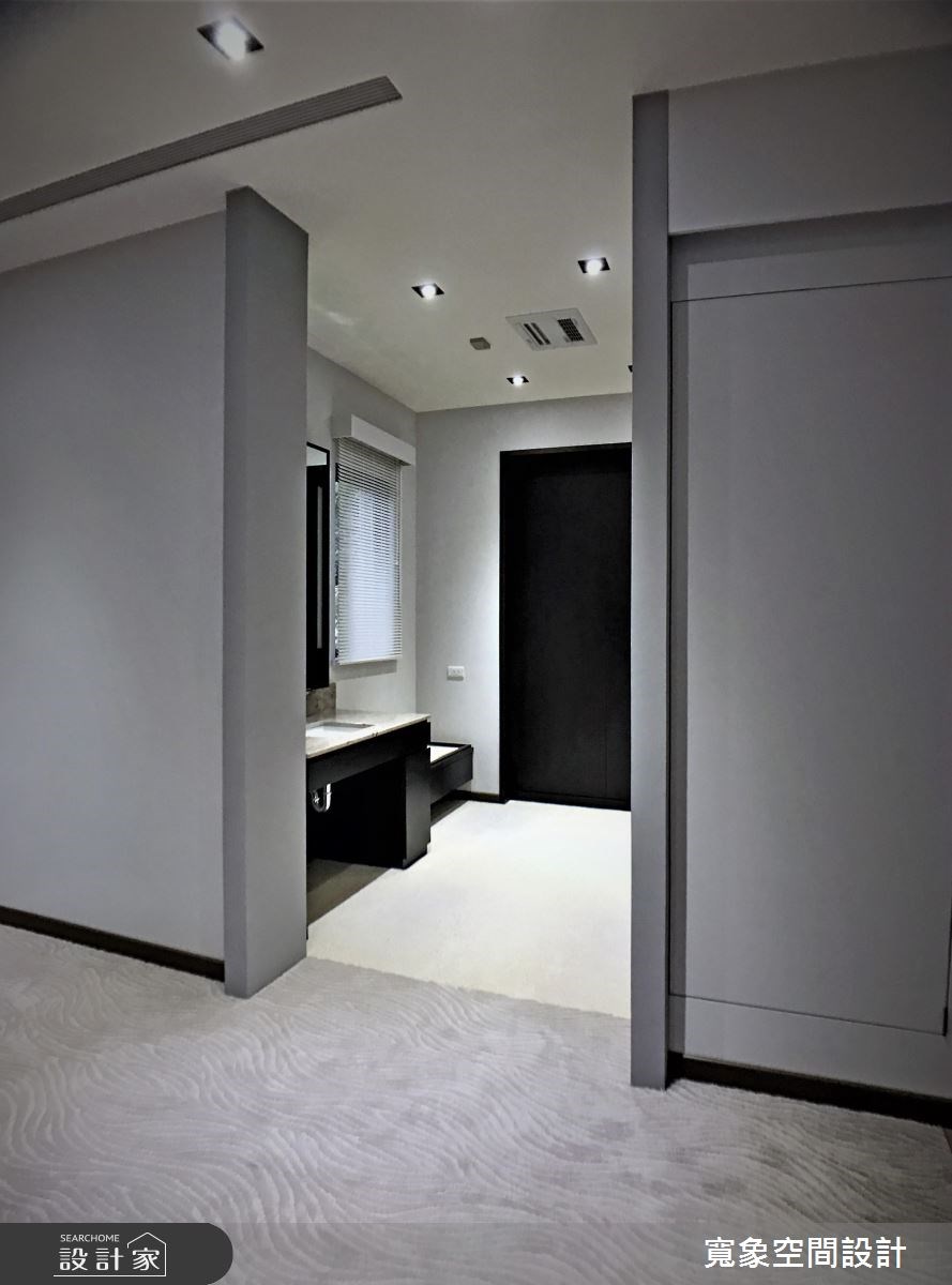 100坪新成屋(5年以下)＿現代風浴室案例圖片＿寬象空間室內裝修有限公司＿寬象_01之10