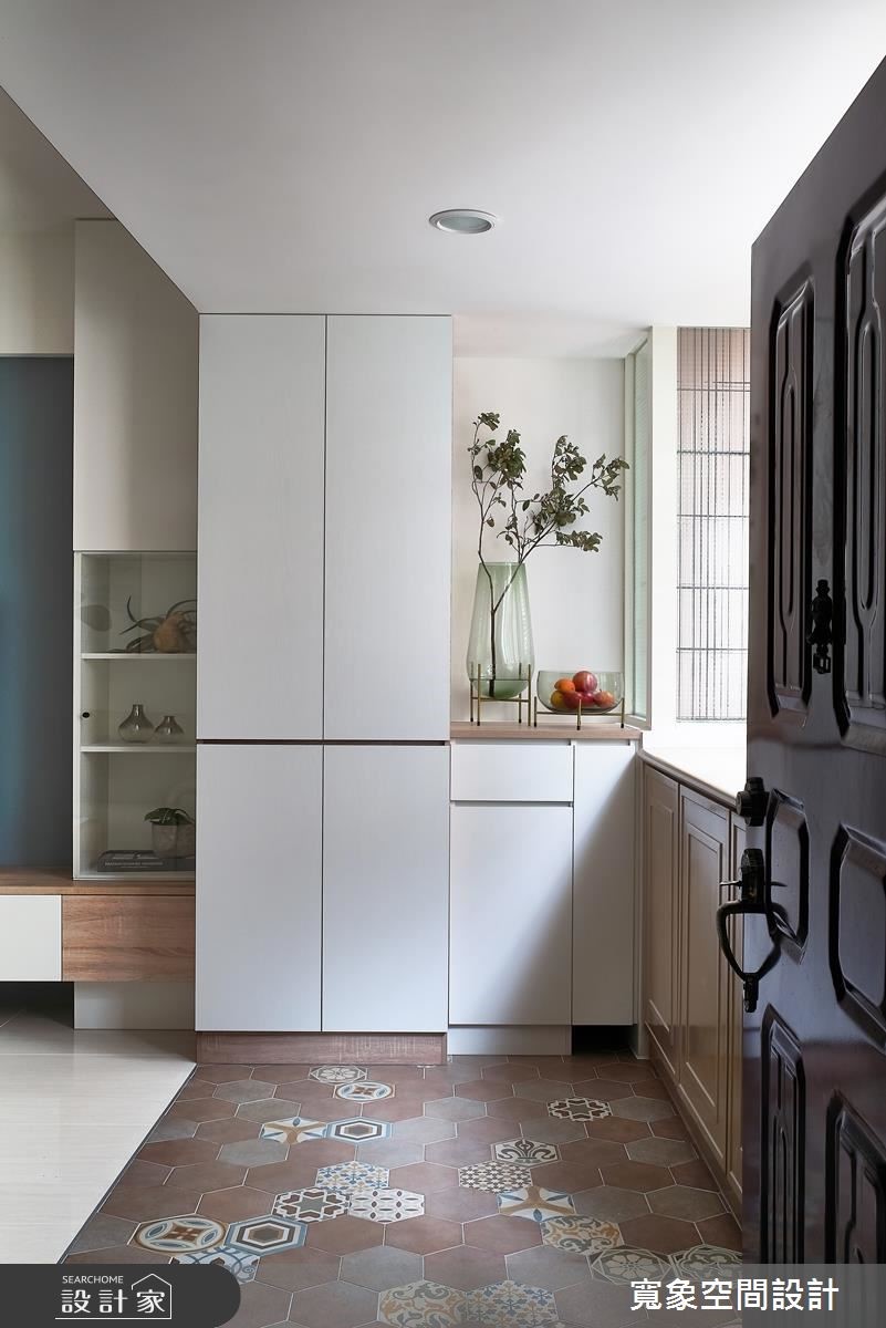 23坪老屋(16~30年)＿簡約風玄關案例圖片＿寬象空間室內裝修有限公司＿寬象_08之1