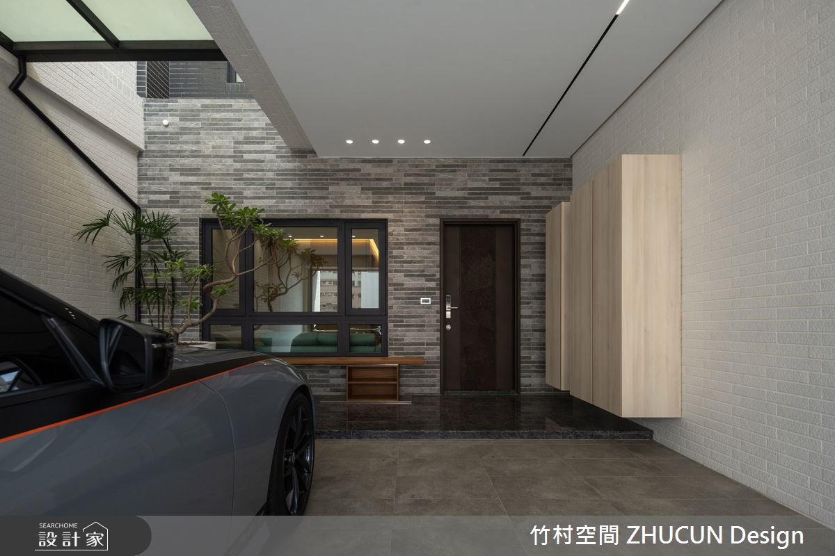60坪新成屋(5年以下)＿現代風玄關車庫案例圖片＿竹村空間 ZHUCUN Design＿竹村_32 岡山NO.22_60坪侘寂風透天別墅之1
