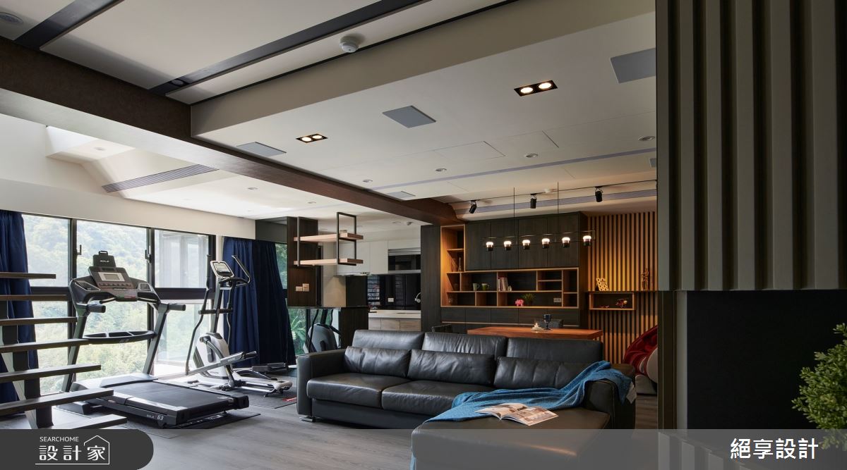 32坪新成屋(5年以下)＿現代風客廳樓梯家庭健身房案例圖片＿絕享設計＿絕享_72之1