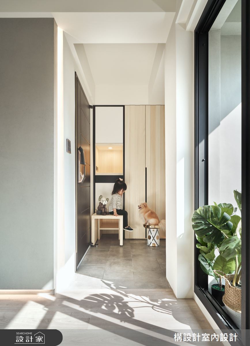 40坪老屋(16~30年)＿現代風玄關寵物案例圖片＿構設計＿構設計_晨光童話之2