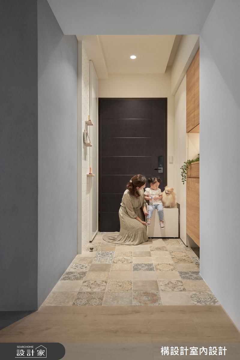 50坪新成屋(5年以下)＿現代風玄關案例圖片＿構設計＿構設計_幸福時年之2