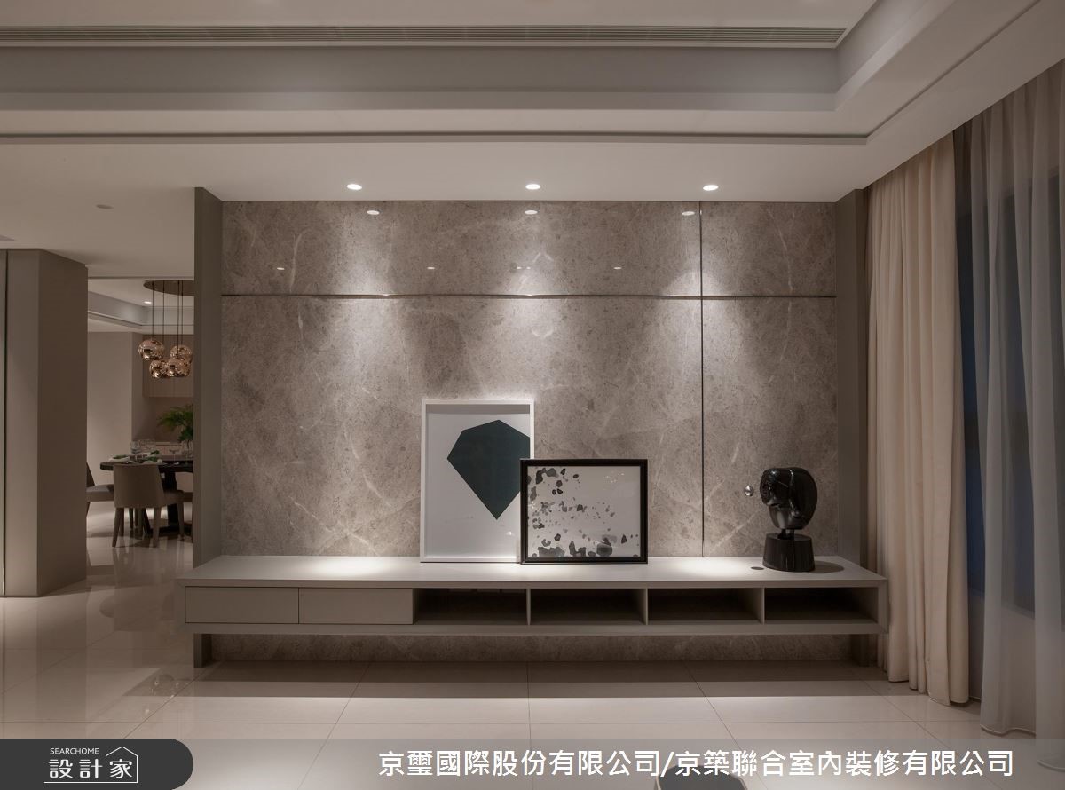 82坪新成屋(5年以下)＿現代風客廳案例圖片＿京璽國際股份有限公司/京築聯合室內裝修有限公司＿京璽國際_吉美 一品花園A1_82坪框景之間之3