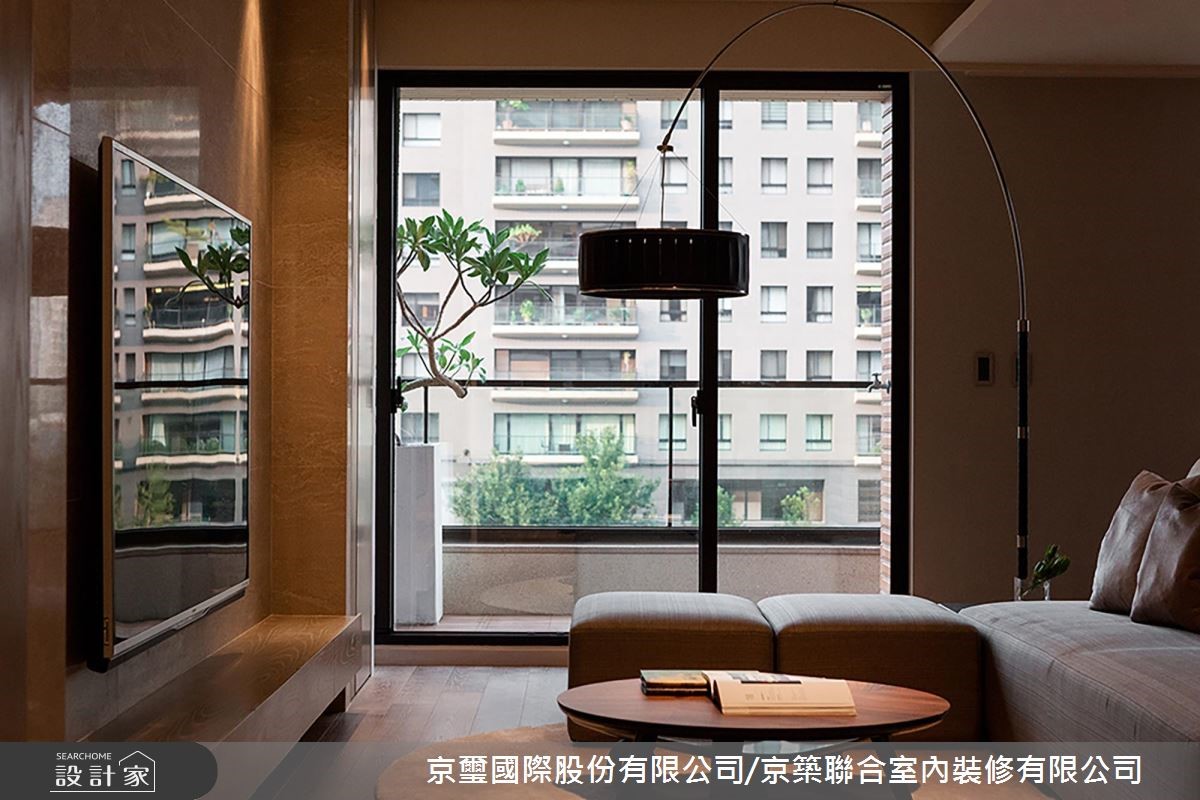 60坪新成屋(5年以下)＿現代風客廳案例圖片＿京璽國際股份有限公司/京築聯合室內裝修有限公司＿京璽國際_台中七期豪宅_60坪甦‧人文形意之1