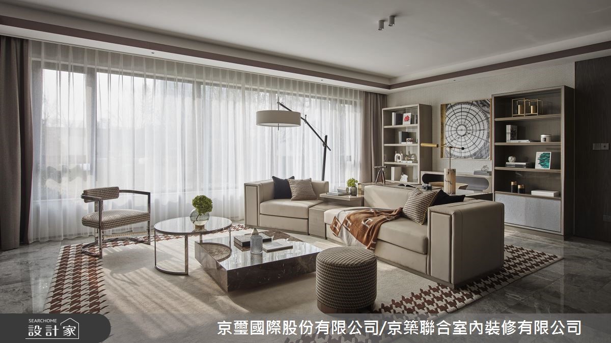 預售屋＿現代風客廳案例圖片＿京璽國際股份有限公司/京築聯合室內裝修有限公司＿京璽國際_藝術·人文薈萃_62.3坪現代風之2