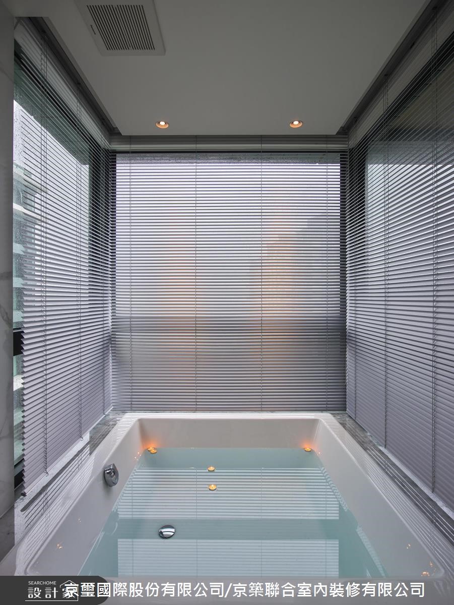62坪新成屋(5年以下)＿現代風浴室案例圖片＿京璽國際股份有限公司/京築聯合室內裝修有限公司＿京璽國際_長虹許宅_62坪透‧餘閒之12
