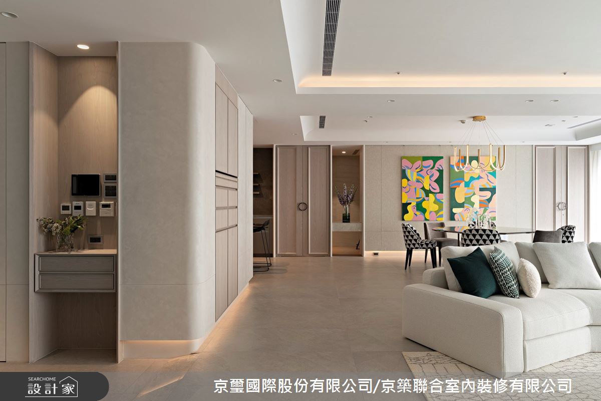 141坪毛胚屋＿現代簡約玄關客廳餐廳案例圖片＿京璽國際股份有限公司/京築聯合室內裝修有限公司＿京璽國際_遠雄九五_141坪高端訂製生活綠意藝術宅邸之6