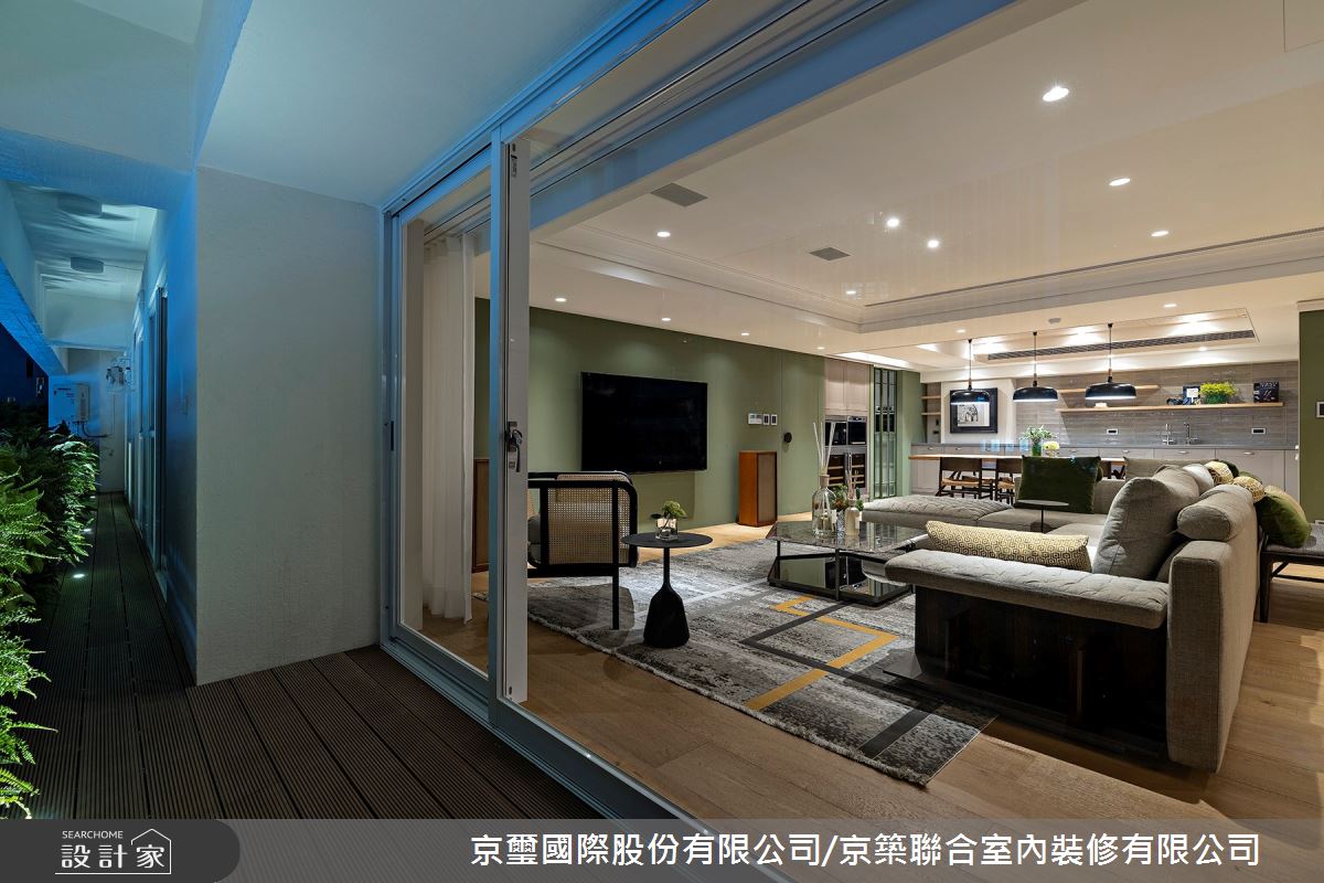 100坪老屋(16~30年)＿混搭風客廳陽台案例圖片＿京璽國際股份有限公司/京築聯合室內裝修有限公司＿京璽國際_國泰一品_100坪敦南林蔭異國宅邸之33