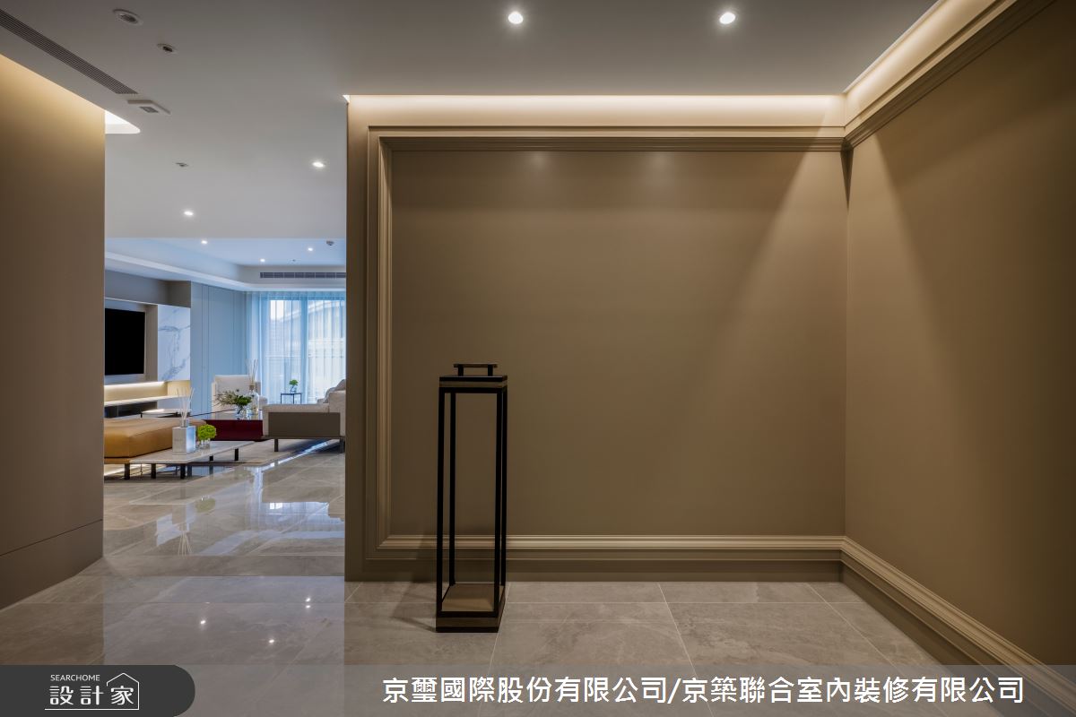 131坪毛胚屋＿混搭風玄關客廳案例圖片＿京璽國際股份有限公司/京築聯合室內裝修有限公司＿京璽國際_遠雄九五_131坪藝術宅之60