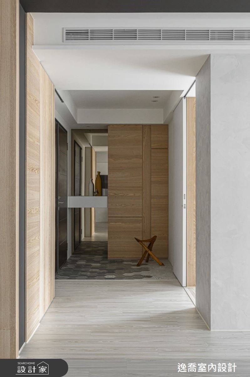 62坪新成屋(5年以下)＿現代風玄關案例圖片＿逸喬室內設計＿逸喬_灰階新繹‧幾何秩序 The grey geometry之1