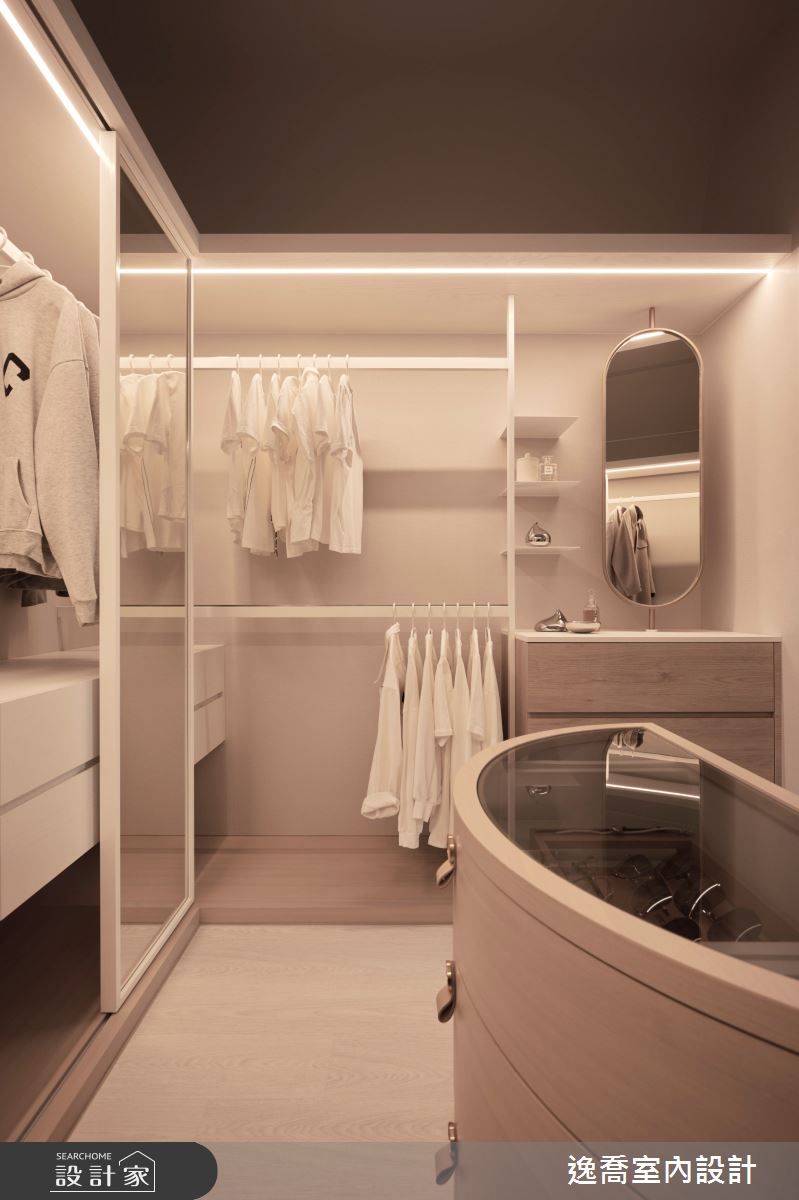 33坪新成屋(5年以下)＿現代風更衣間案例圖片＿逸喬室內設計＿逸喬_伴之19