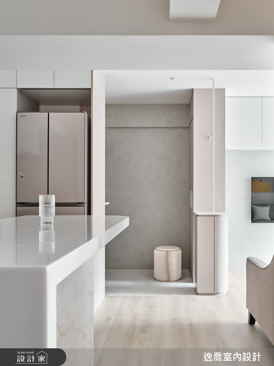 19坪老屋(16~30年)＿現代風玄關中島案例圖片＿逸喬室內設計＿逸喬_Frame•取景之3