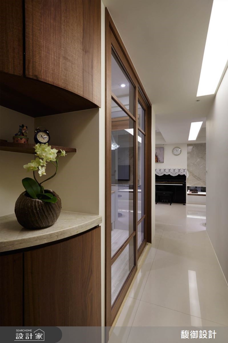45坪新成屋(5年以下)＿現代風玄關案例圖片＿馥御室內裝修設計有限公司＿馥御_01之1