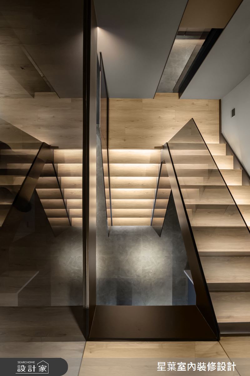58坪毛胚屋＿輕奢華風樓梯案例圖片＿星葉室內裝修設計＿星葉_53_桃園58坪輕奢華風之16