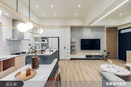 落腳_花若盛開_現代風