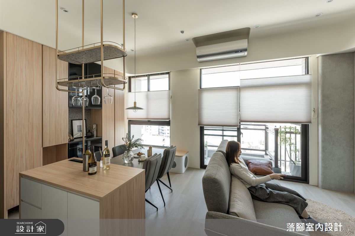 22坪新成屋(5年以下)＿現代風客廳餐廳吧檯中島案例圖片＿落腳室內設計＿落腳_青空溫室之7