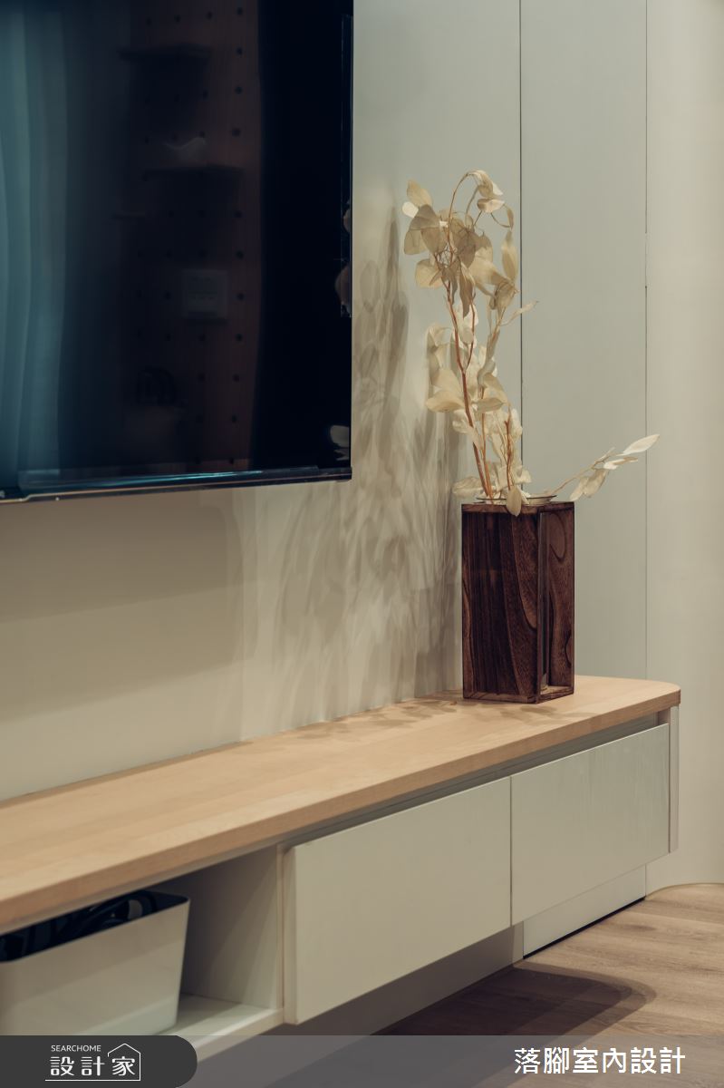 34坪新成屋(5年以下)＿現代風客廳案例圖片＿落腳室內設計＿落腳_日安美好之10
