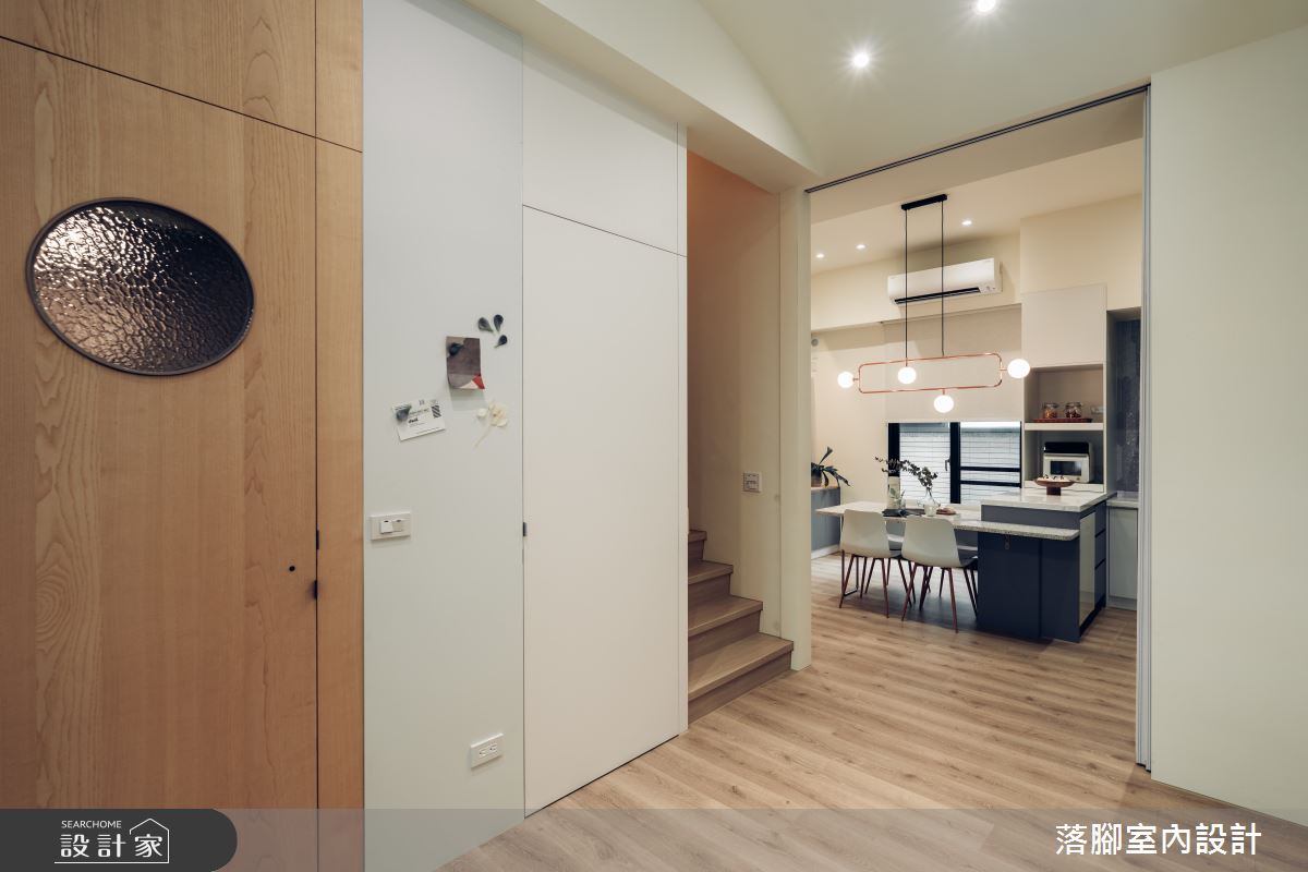 34坪新成屋(5年以下)＿現代風餐廳樓梯中島案例圖片＿落腳室內設計＿落腳_日安美好之26