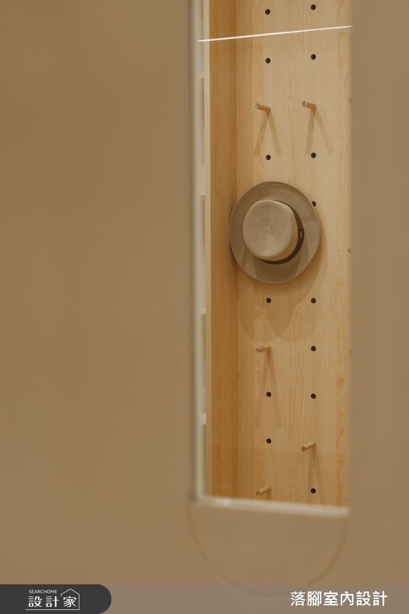 31坪新成屋(5年以下)＿現代風更衣間案例圖片＿落腳室內設計＿落腳_甜心之55