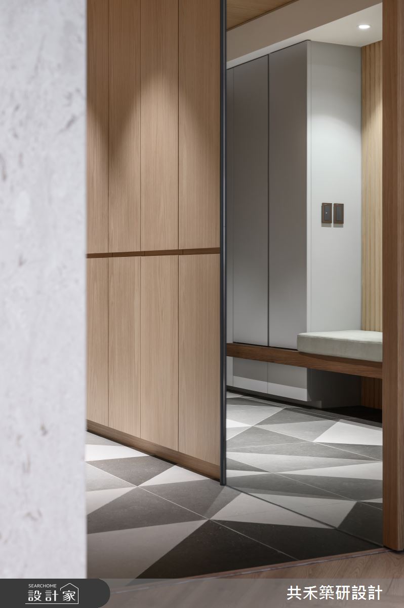58坪新成屋(5年以下)＿現代風玄關案例圖片＿共禾築研設計有限公司＿共禾築研_55之1
