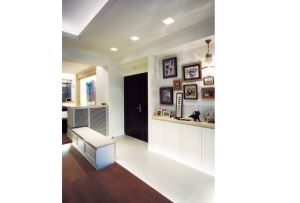 玄關緊貼客浴門或廚房門怎麼辦？_視覺圖