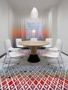 荷蘭設計師Thomas Eurlings 的鋪天蓋地織品變變變_視覺圖