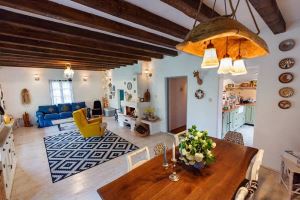 羅馬尼亞的繽紛傳統鄉村風設計_視覺圖