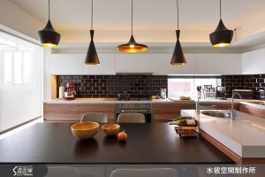 旅美主廚的夢想餐廚空間，今晚就來我家用餐！_視覺圖