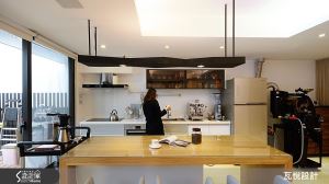 在一個好空間，喝一杯好咖啡，聽一首好音樂_視覺圖